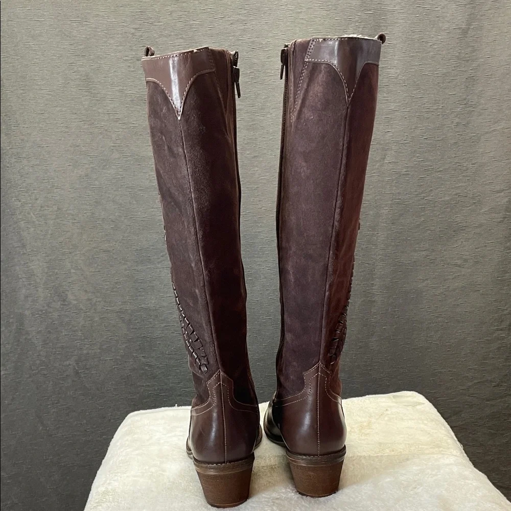 Elegant Brown leather suede below the knee elegant boots